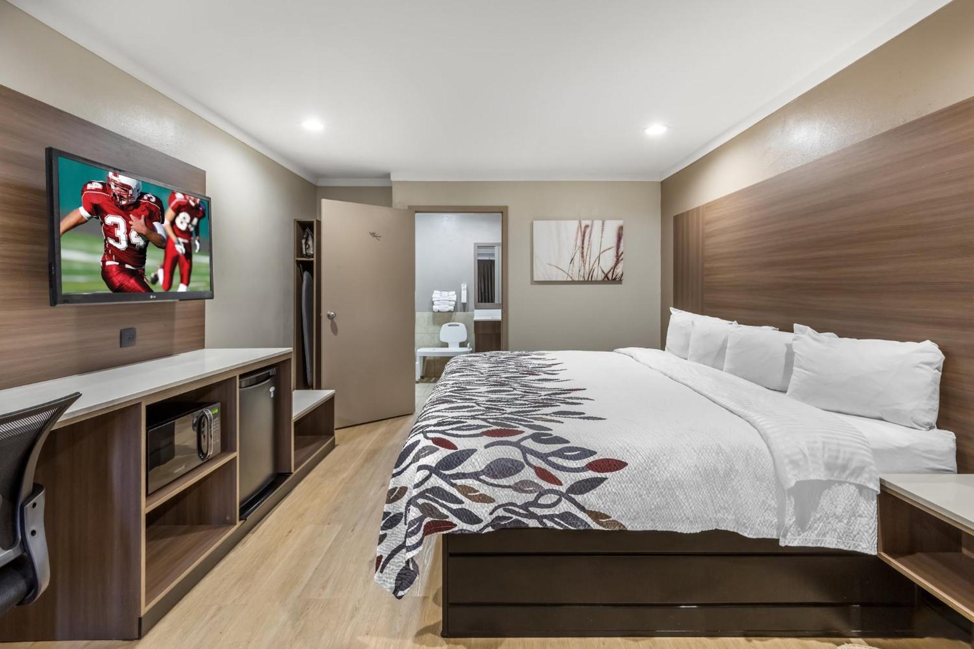 Red Roof Inn Raleigh Northeast - Downtown Ngoại thất bức ảnh