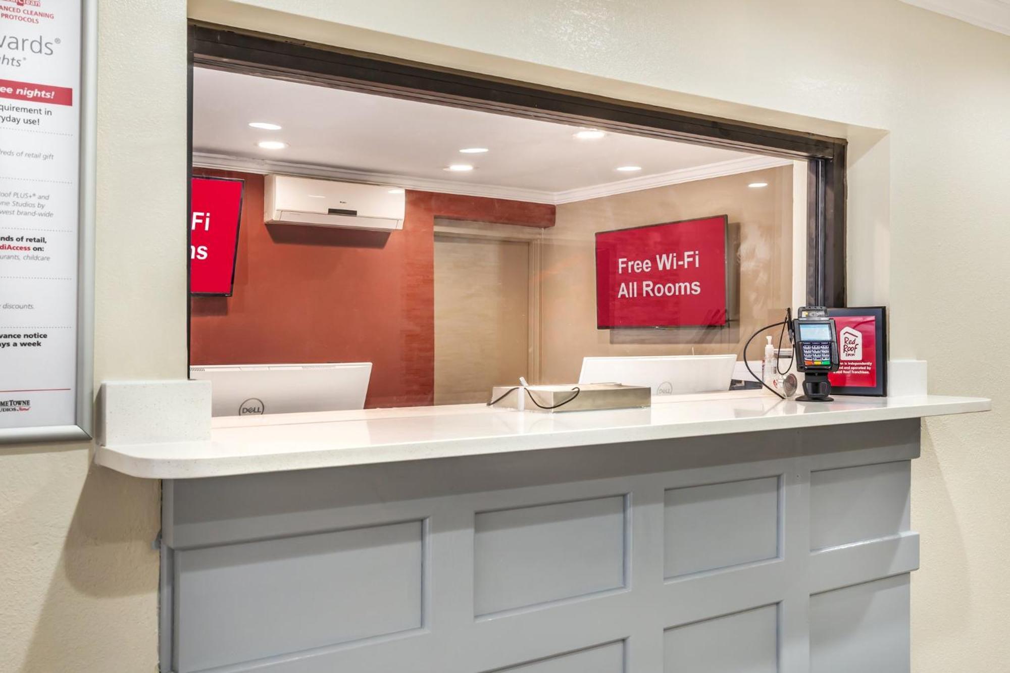 Red Roof Inn Raleigh Northeast - Downtown Ngoại thất bức ảnh