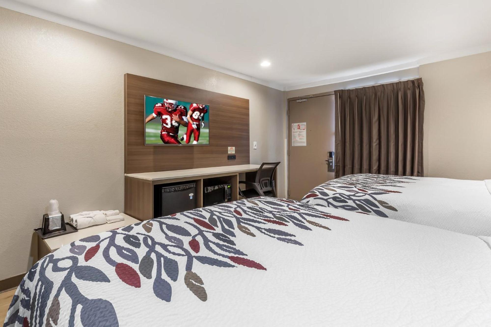 Red Roof Inn Raleigh Northeast - Downtown Ngoại thất bức ảnh