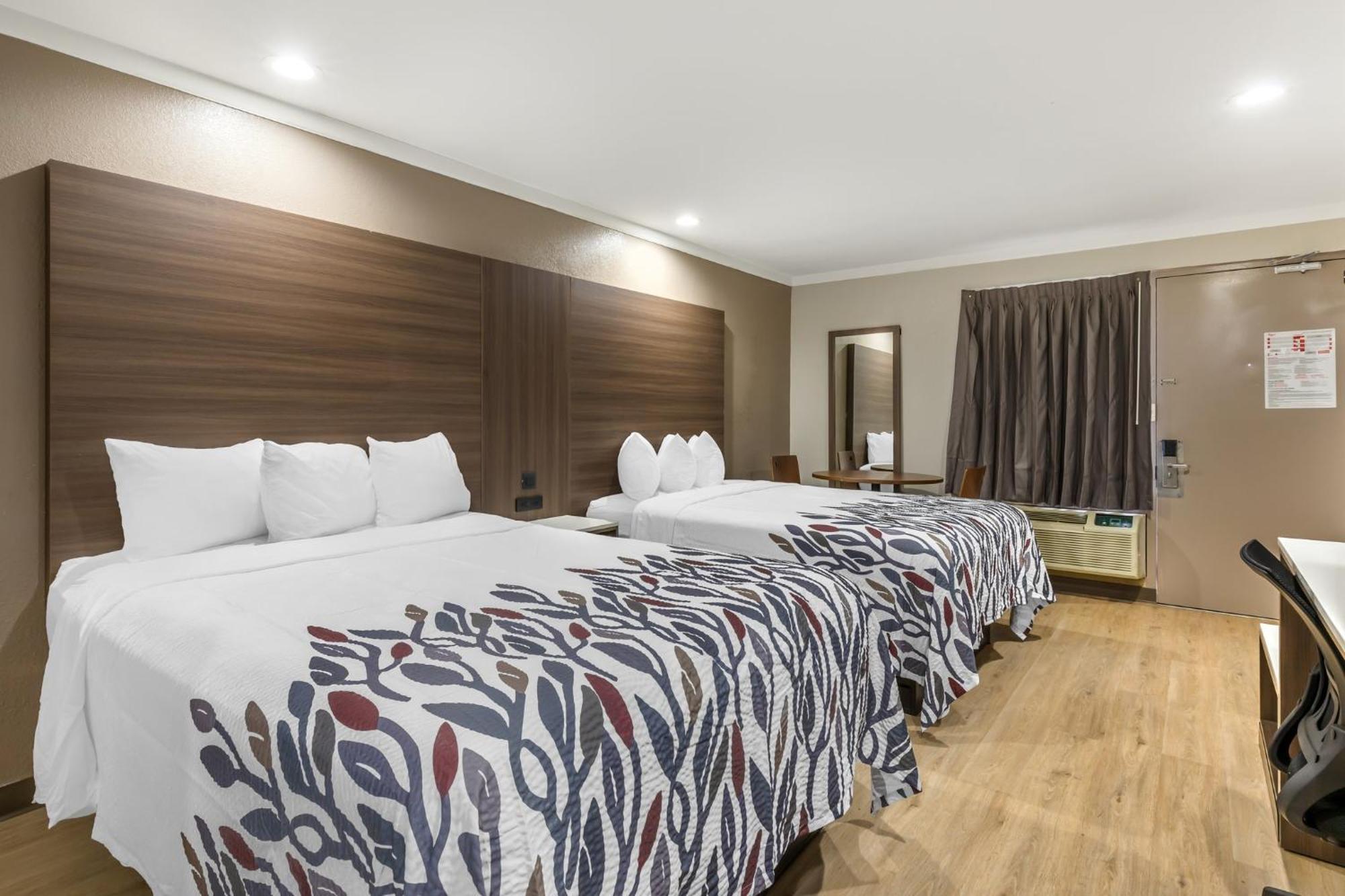 Red Roof Inn Raleigh Northeast - Downtown Ngoại thất bức ảnh