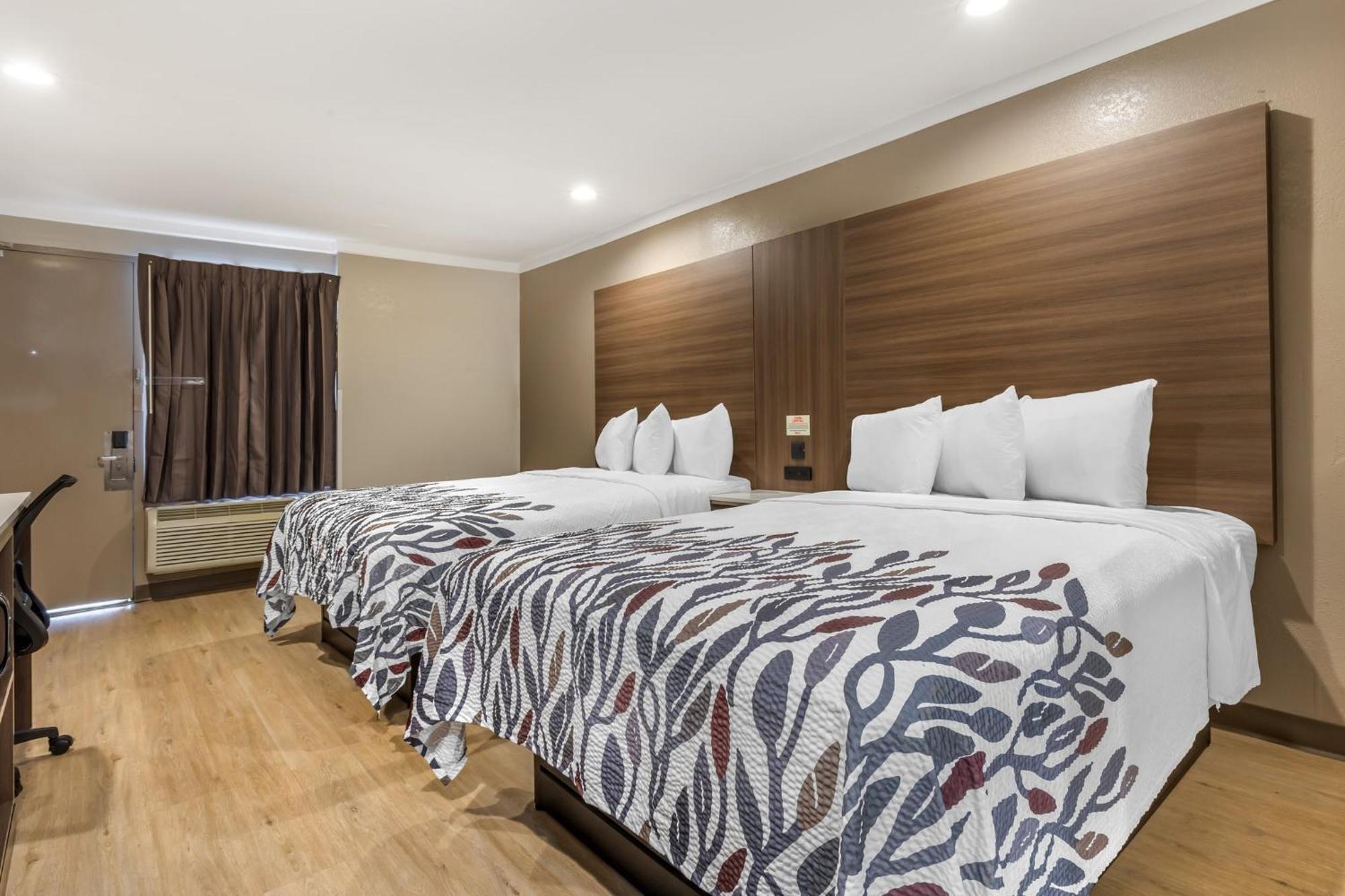 Red Roof Inn Raleigh Northeast - Downtown Ngoại thất bức ảnh
