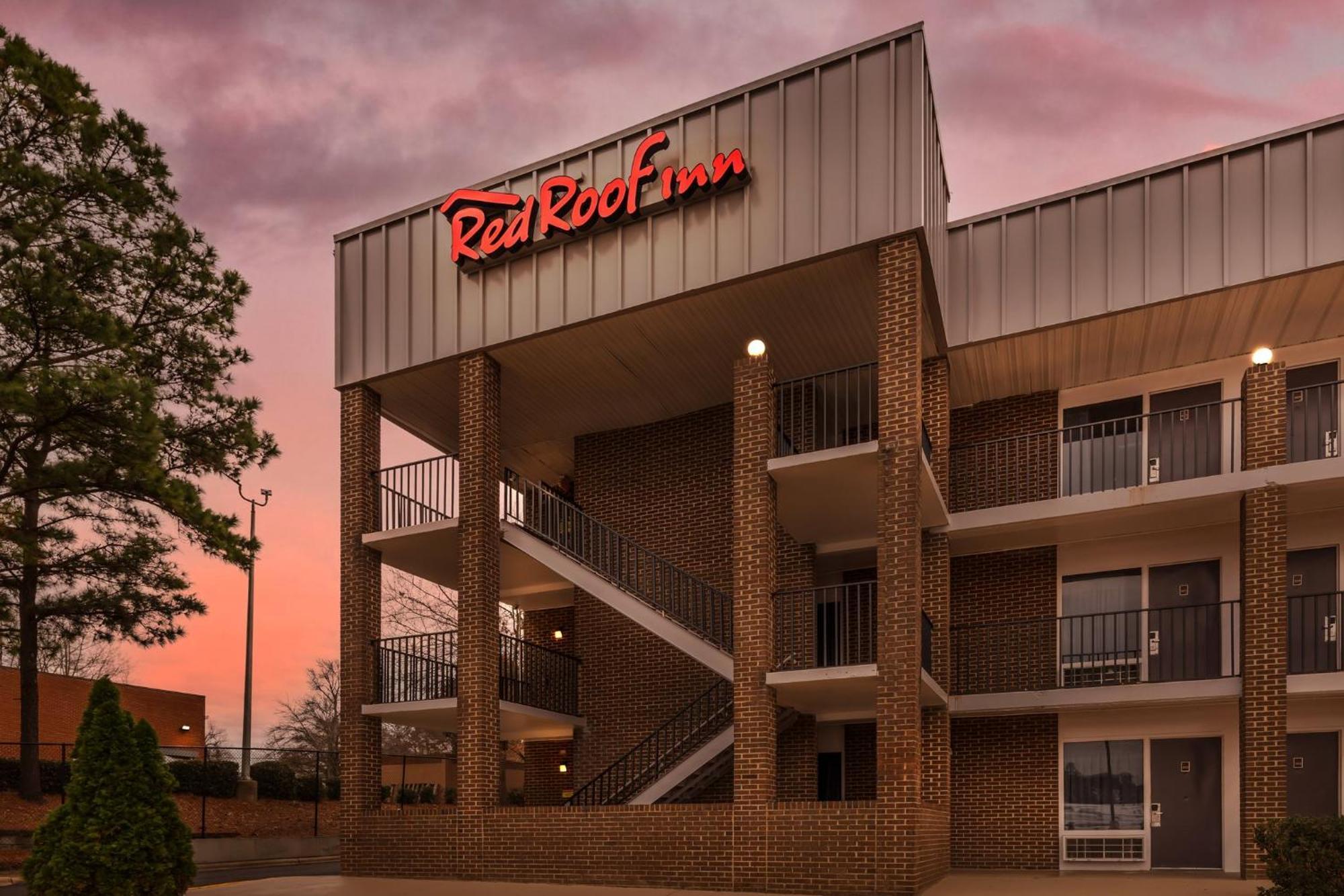Red Roof Inn Raleigh Northeast - Downtown Ngoại thất bức ảnh