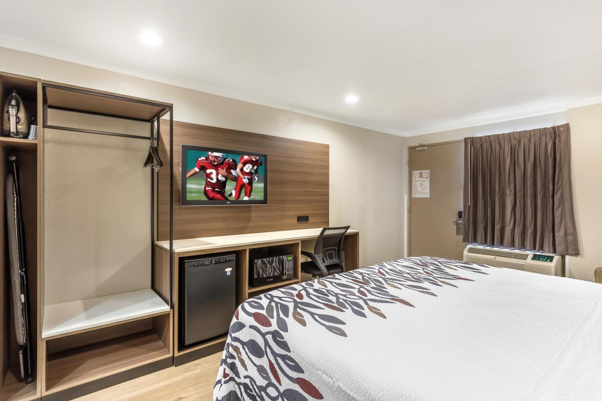 Red Roof Inn Raleigh Northeast - Downtown Phòng bức ảnh